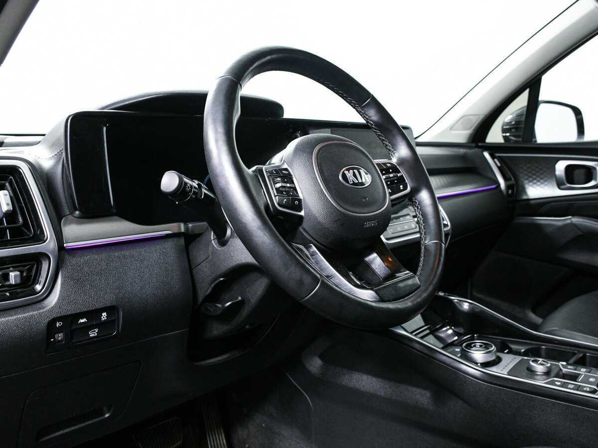 Kia Sorento с пробегом — 2020 год. Фото: #10