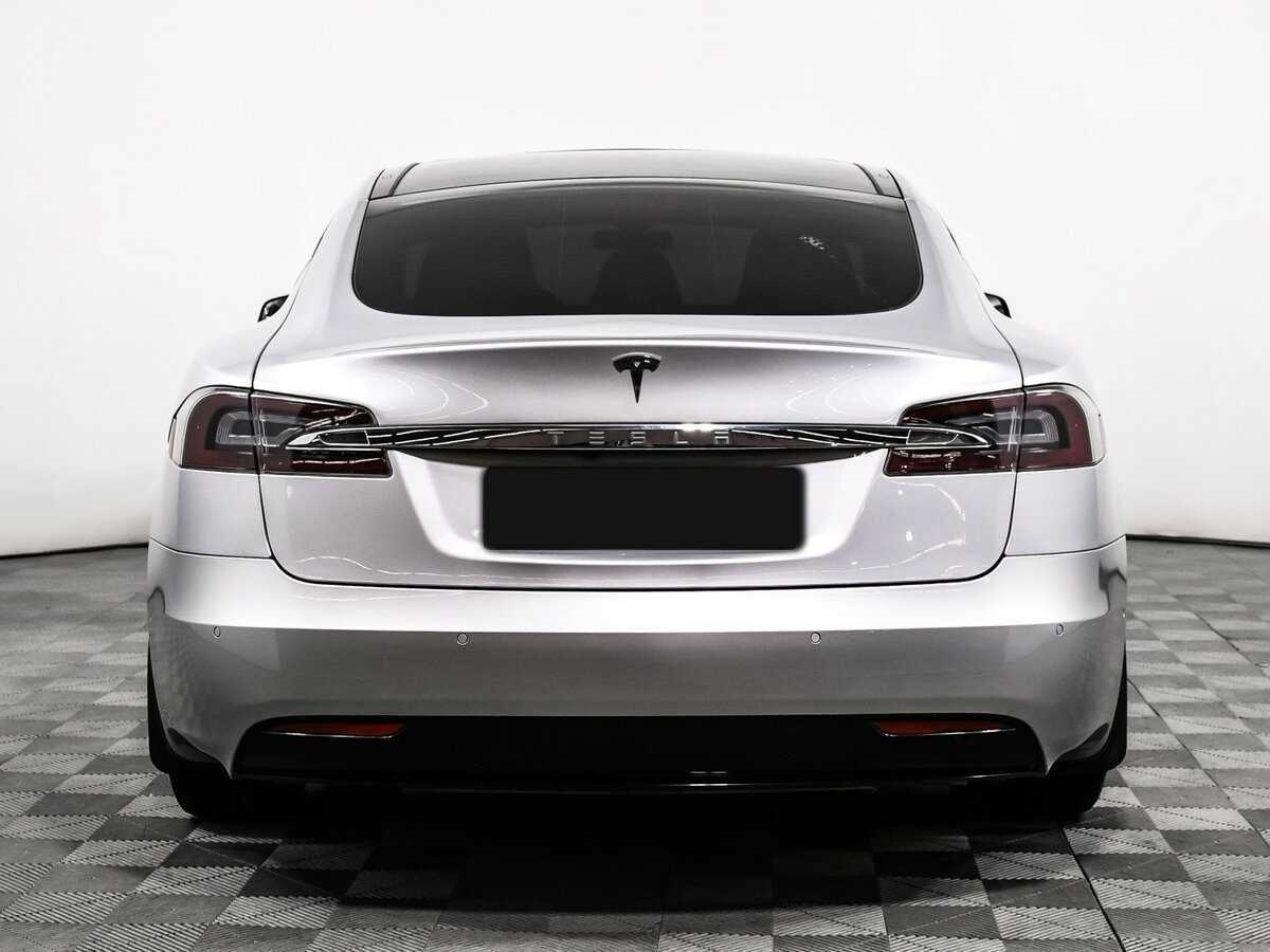 Tesla Model S с пробегом — 2016 год. Фото: #5