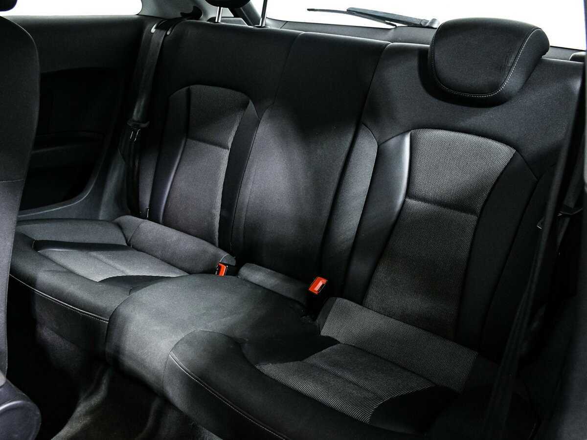 Audi A1 с пробегом — 2010 год. Фото: #11