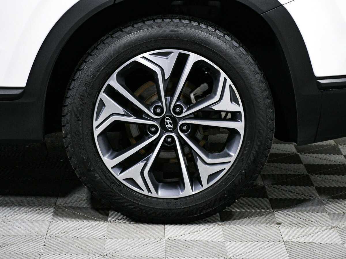 Hyundai Santa Fe с пробегом — 2020 год. Фото: #13