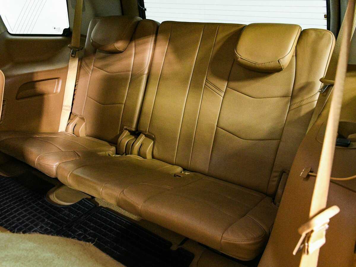 Cadillac Escalade с пробегом — 2016 год. Фото: #10