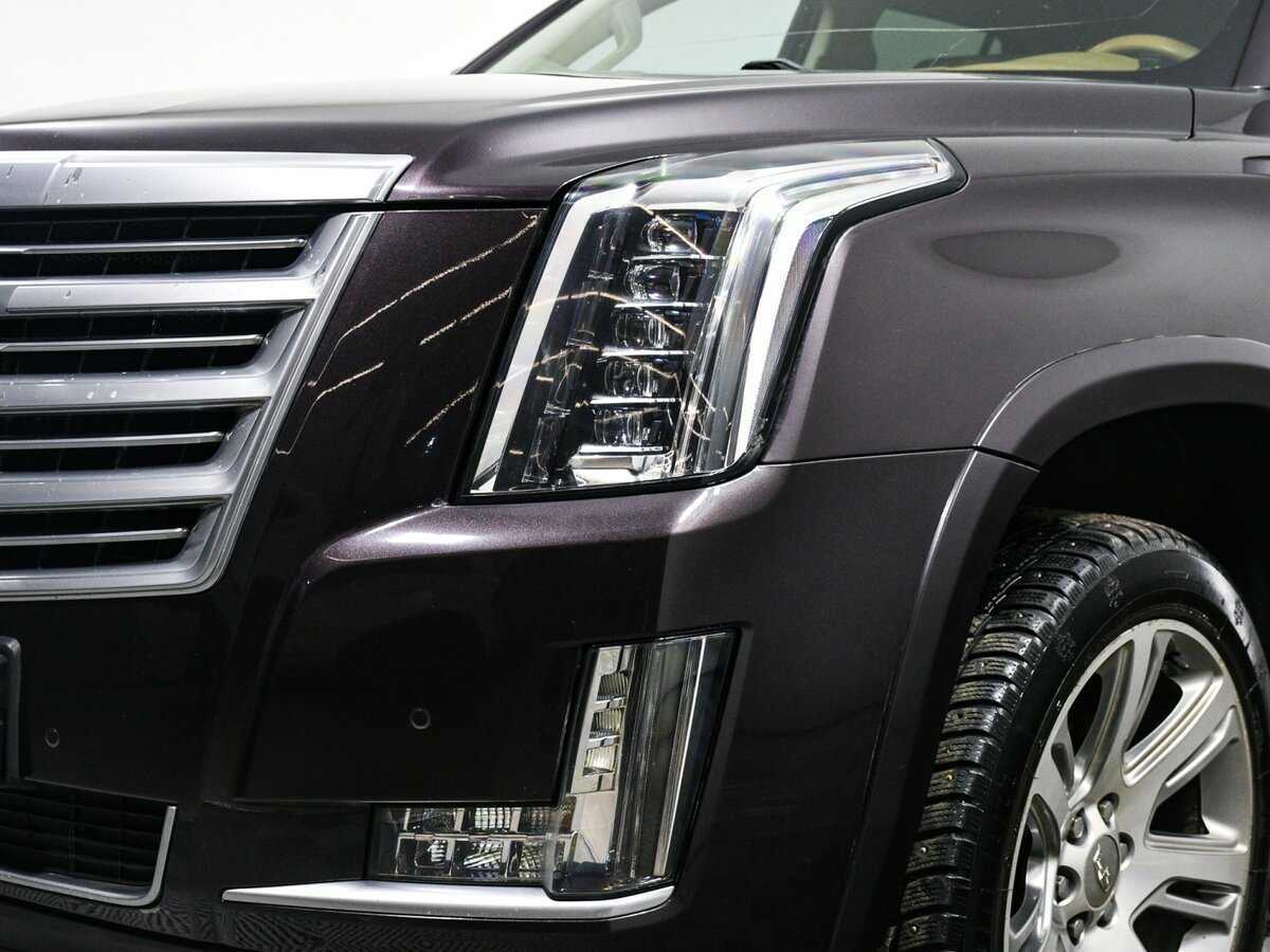Cadillac Escalade с пробегом — 2016 год. Фото: #13