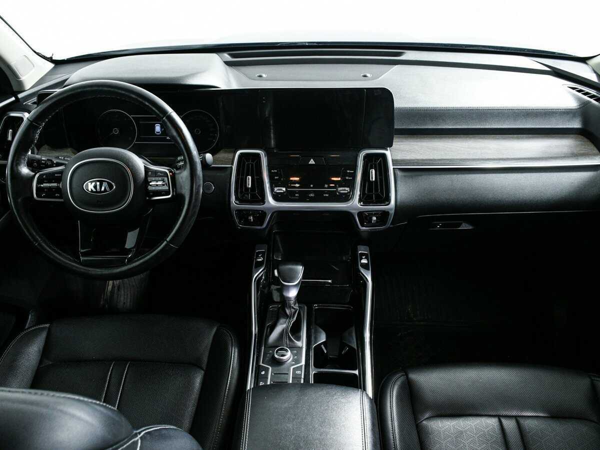 Kia Sorento с пробегом — 2020 год. Фото: #9