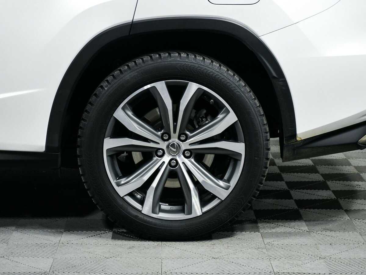 Lexus RX с пробегом — 2016 год. Фото: #11