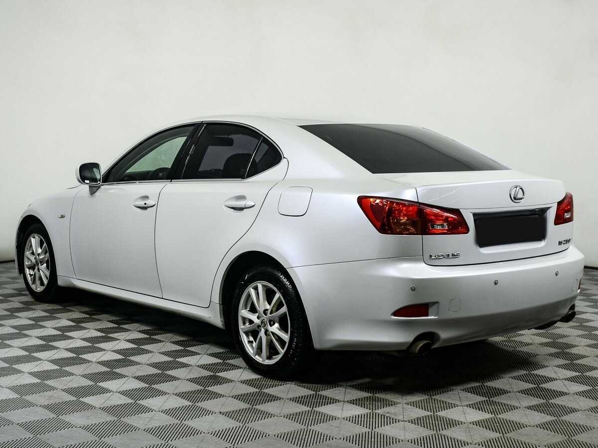 Lexus IS с пробегом — 2008 год. Фото: #6