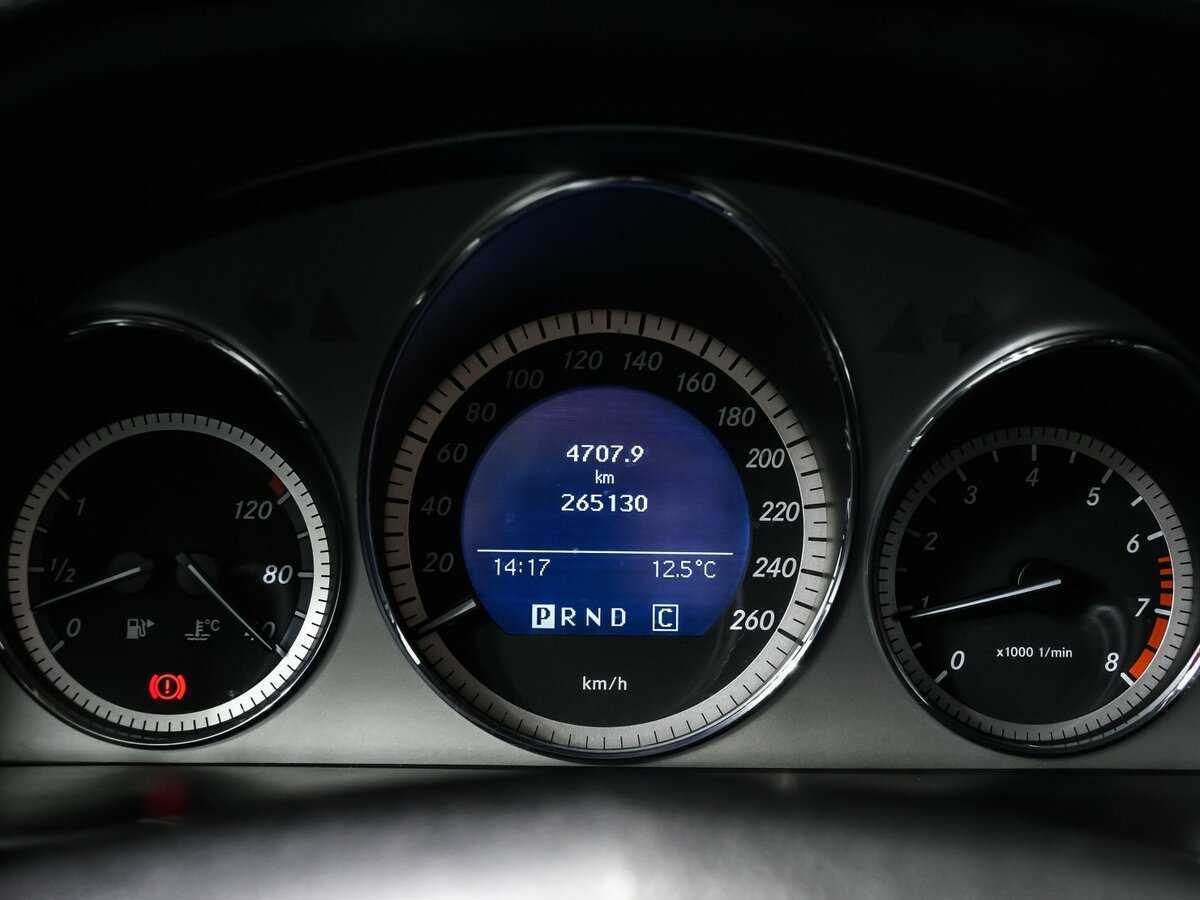 Mercedes-Benz GLK-Класс с пробегом — 2009 год. Фото: #9