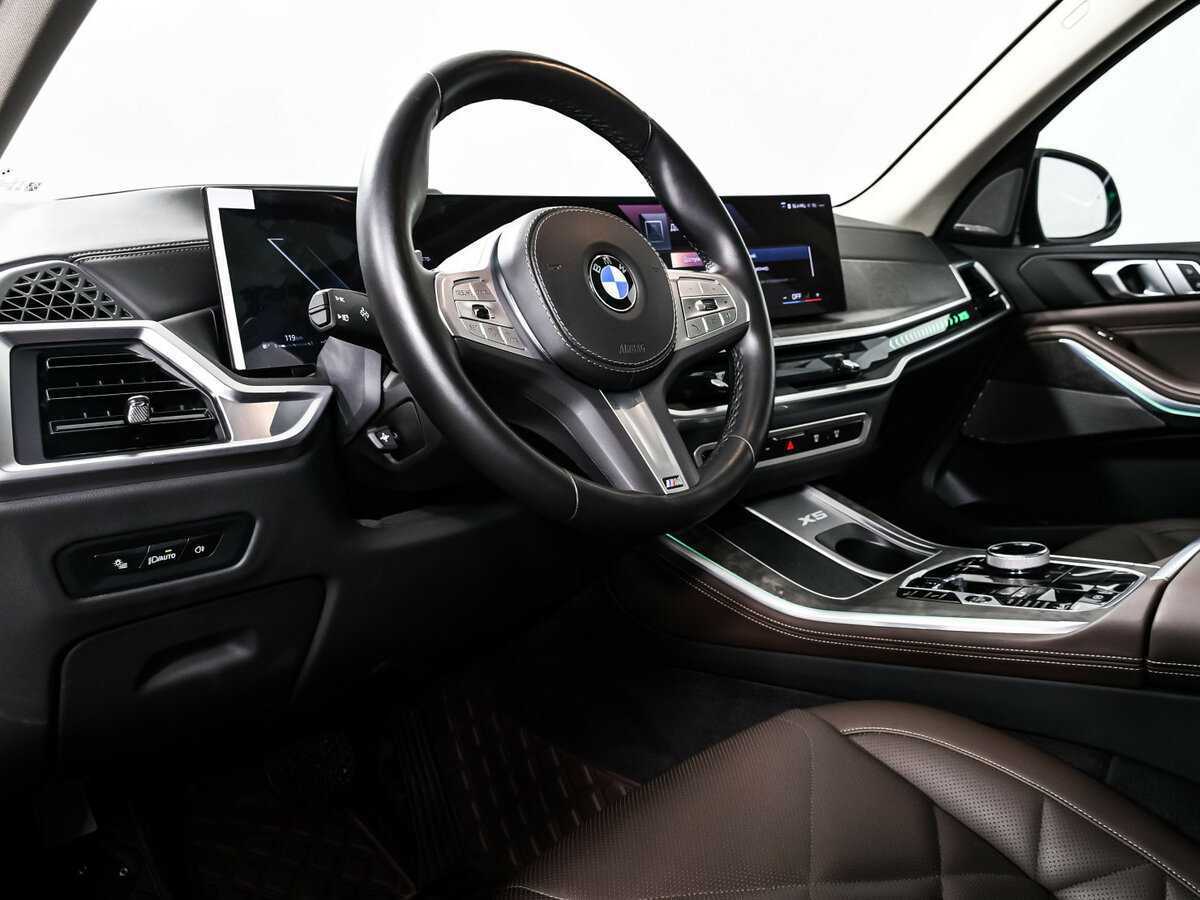 BMW X5 с пробегом — 2023 год. Фото: #10