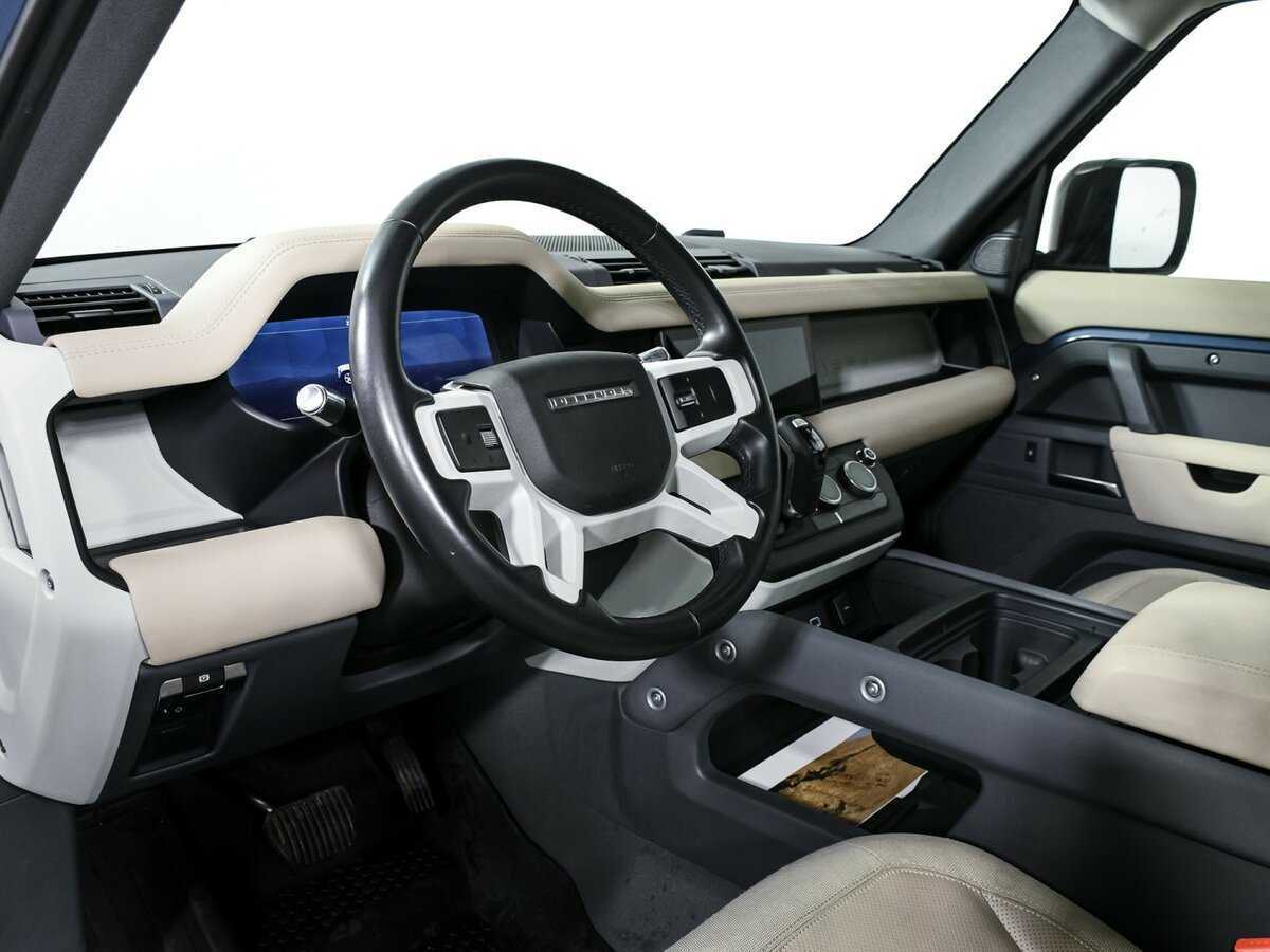 Land Rover Defender с пробегом — 2020 год. Фото: #9