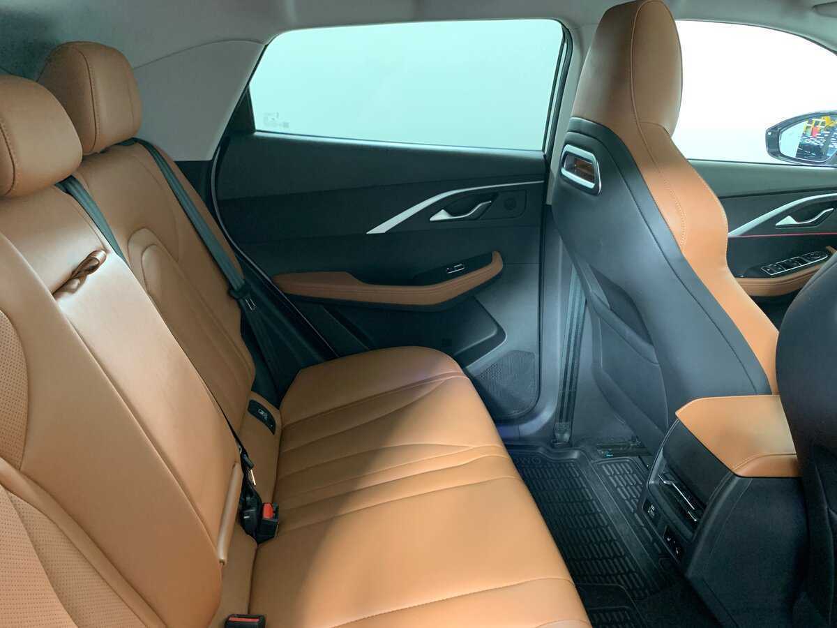 OMODA C5 с пробегом — 2023 год. Фото: #17