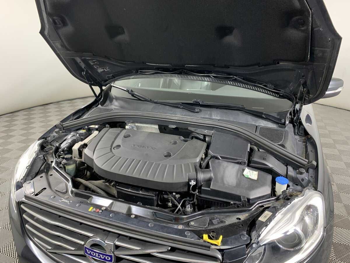 Volvo XC60 с пробегом — 2016 год. Фото: #10