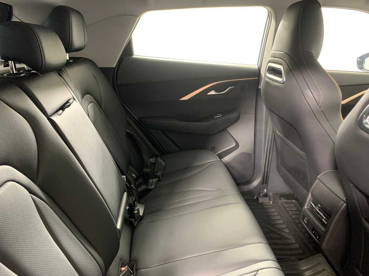 OMODA C5 с пробегом — 2023 год. Фото: #17