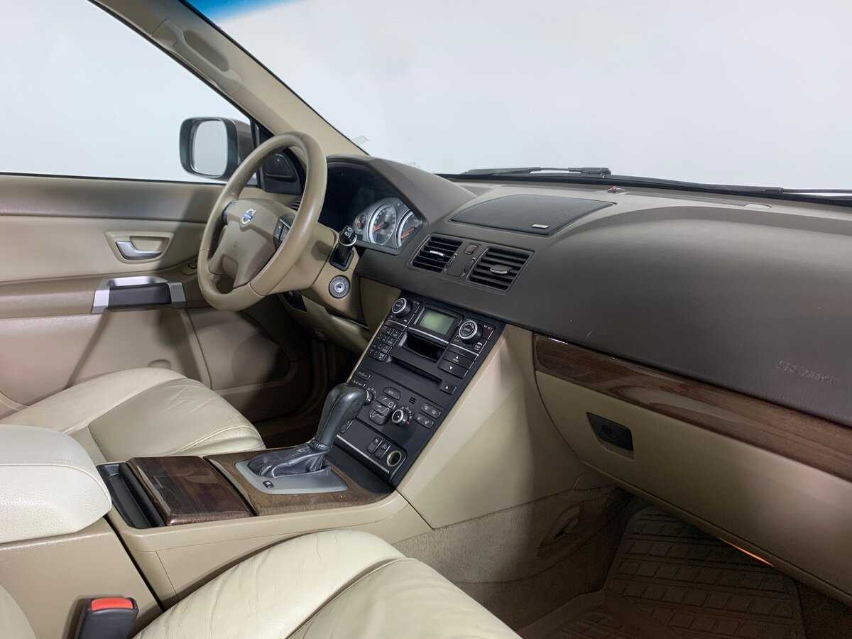 Volvo XC90 с пробегом — 2011 год. Фото: #13