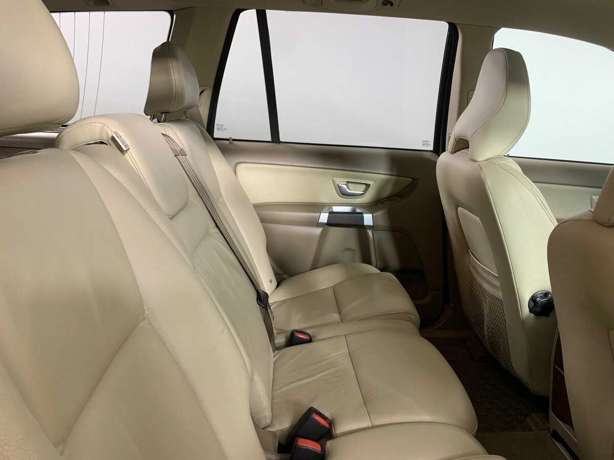 Volvo XC90 с пробегом — 2011 год. Фото: #17