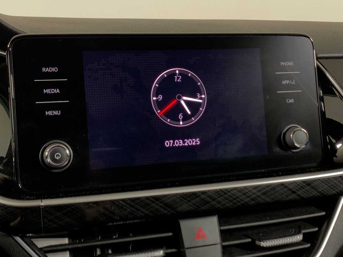 Volkswagen Polo с пробегом — 2022 год. Фото: #15