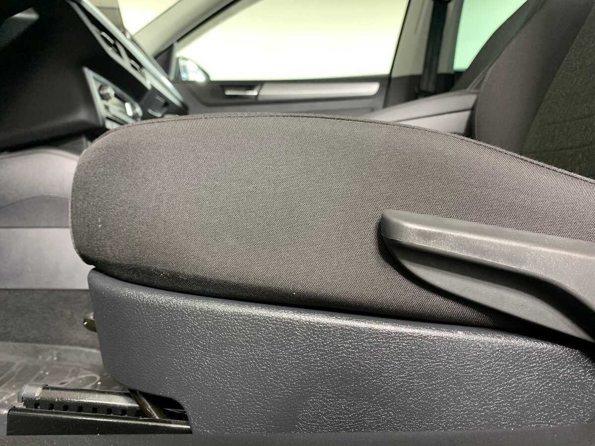 Skoda Rapid с пробегом — 2021 год. Фото: #16