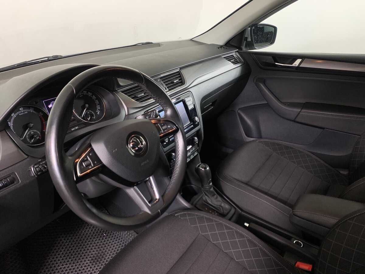 Skoda Rapid с пробегом — 2019 год. Фото: #9
