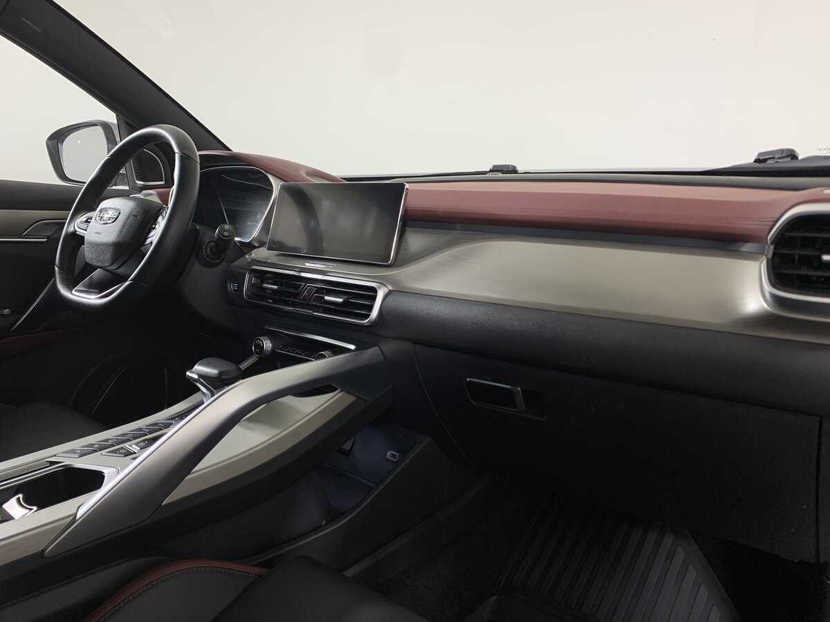 Geely Coolray с пробегом — 2022 год. Фото: #13