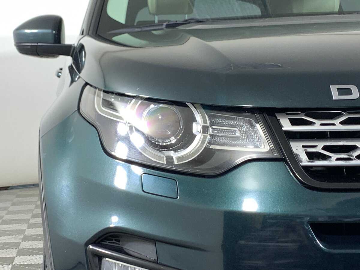 Land Rover Discovery Sport с пробегом — 2016 год. Фото: #9