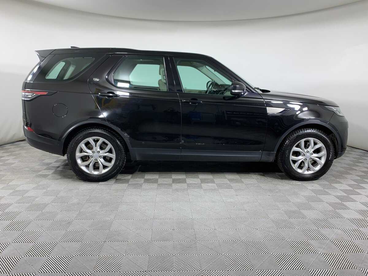 Land Rover Discovery с пробегом — 2017 год. Фото: #3