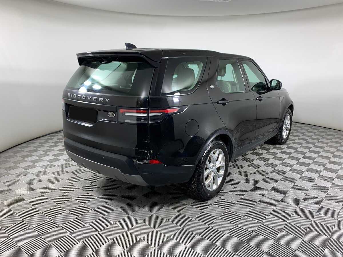 Land Rover Discovery с пробегом — 2017 год. Фото: #4