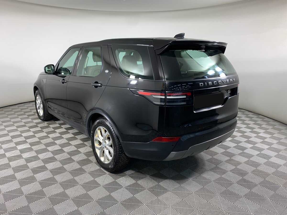 Land Rover Discovery с пробегом — 2017 год. Фото: #6