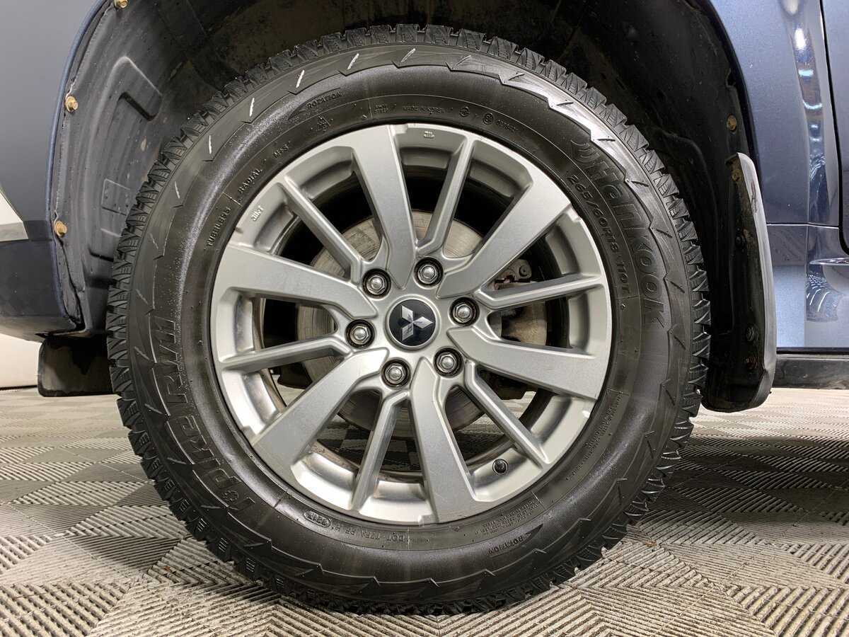 Mitsubishi Pajero Sport с пробегом — 2018 год. Фото: #8