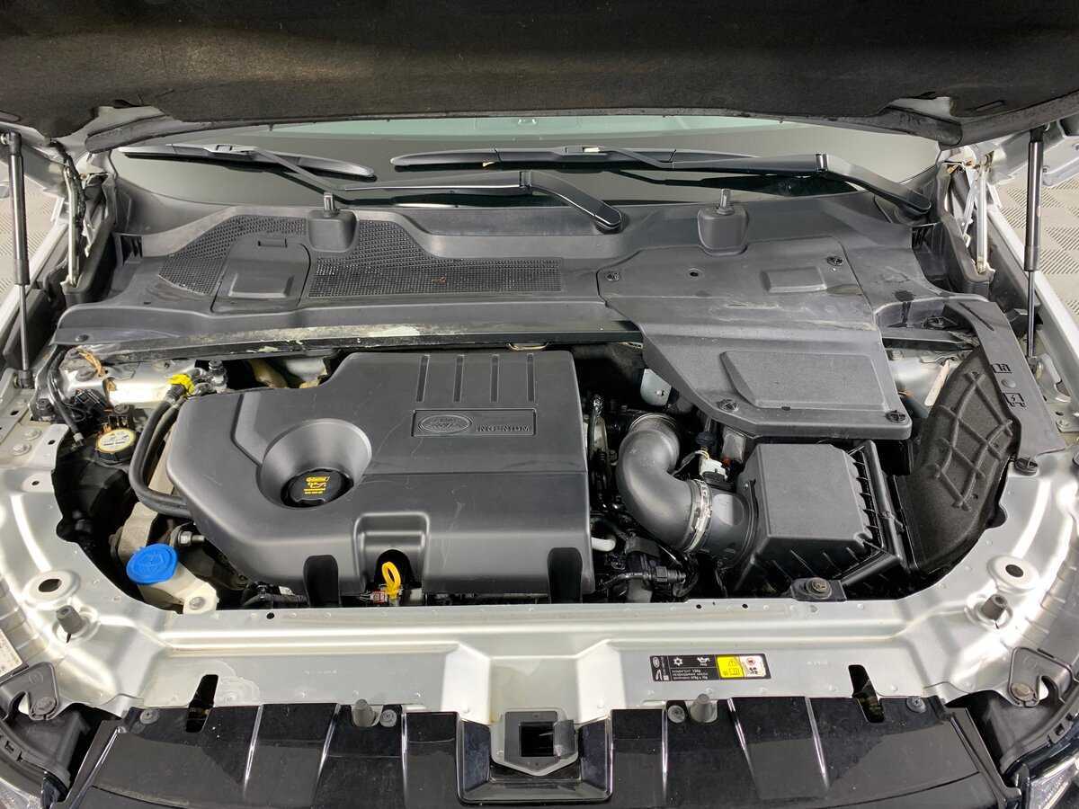 Land Rover Discovery Sport с пробегом — 2018 год. Фото: #10