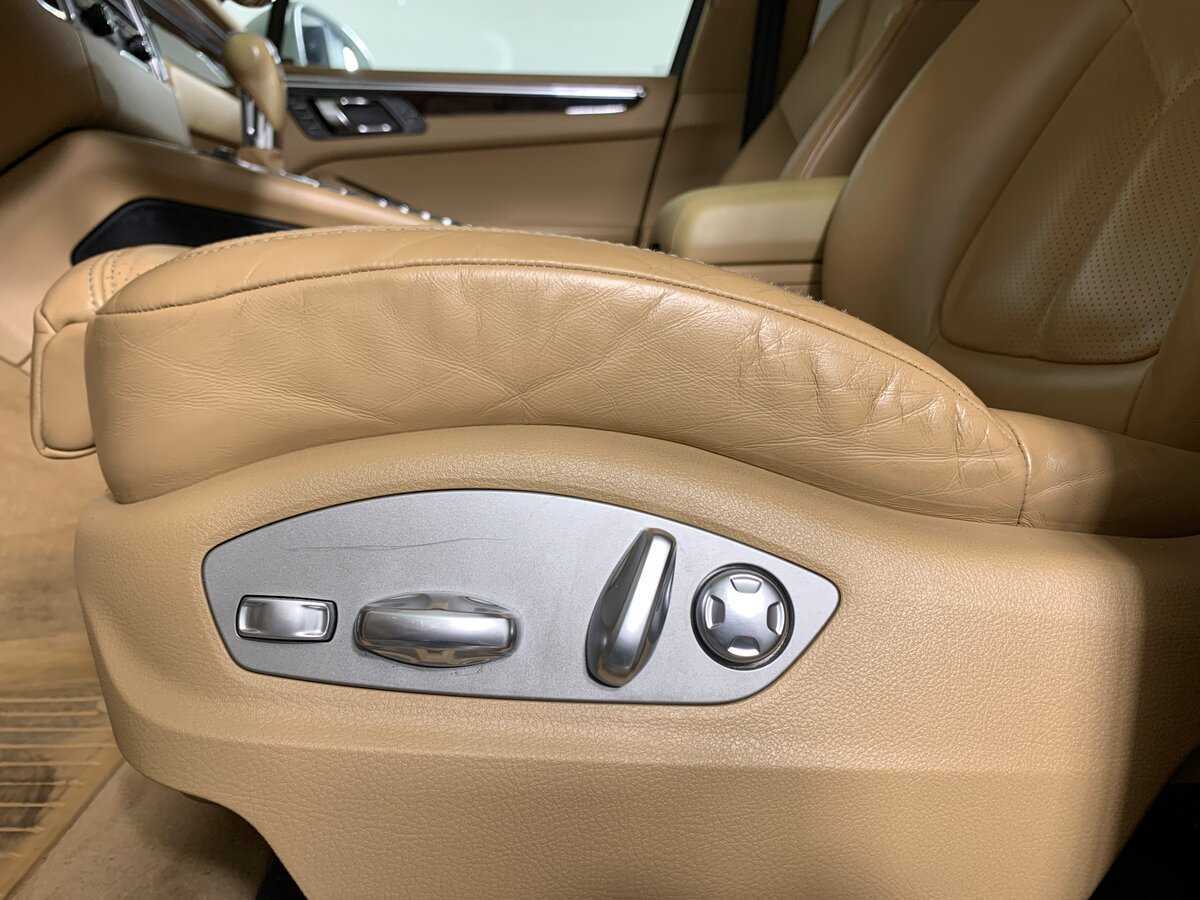 Porsche Macan с пробегом — 2015 год. Фото: #16