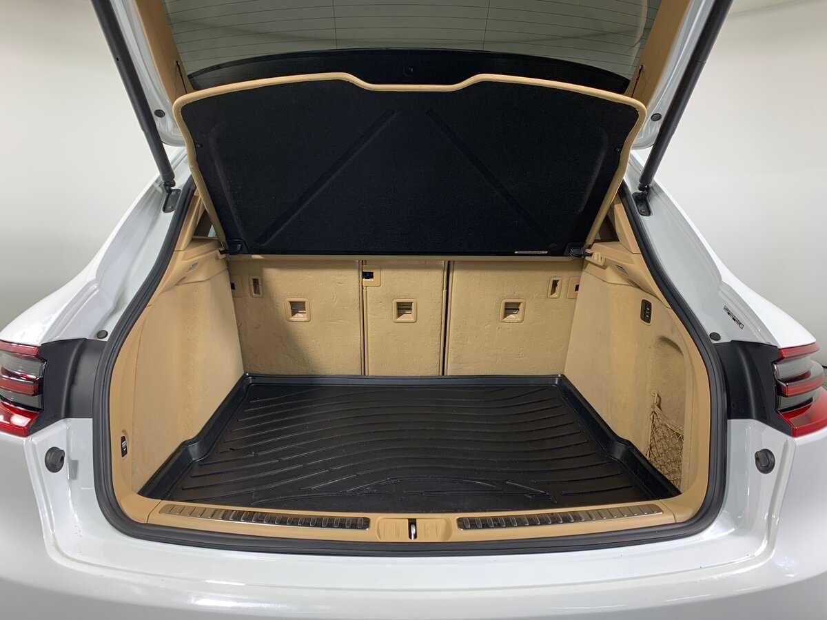 Porsche Macan с пробегом — 2015 год. Фото: #19