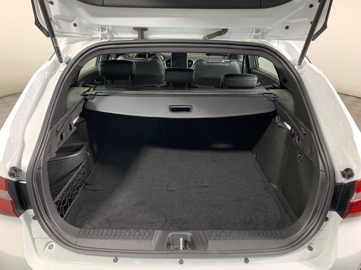 Lada (ВАЗ) Vesta с пробегом — 2024 год. Фото: #19