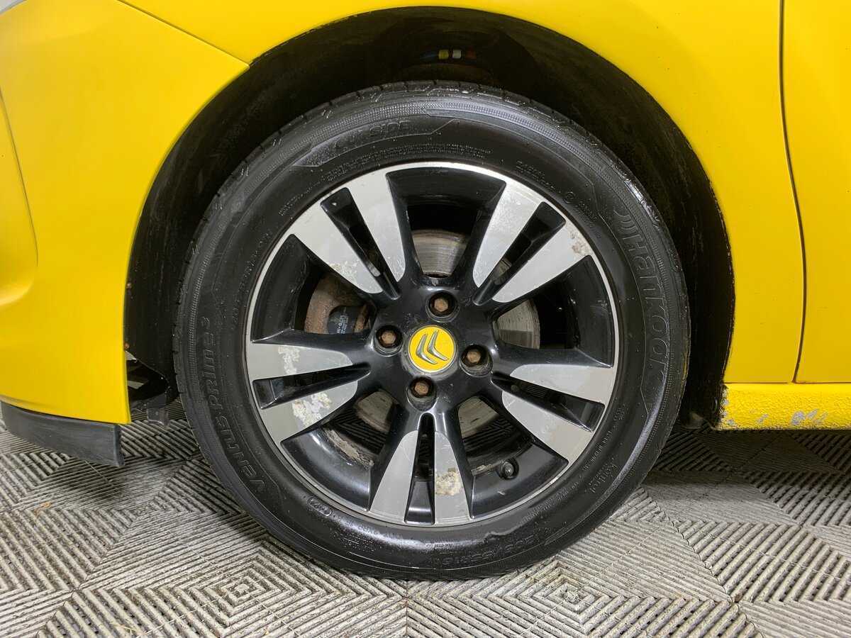 Citroen DS3 с пробегом — 2010 год. Фото: #8