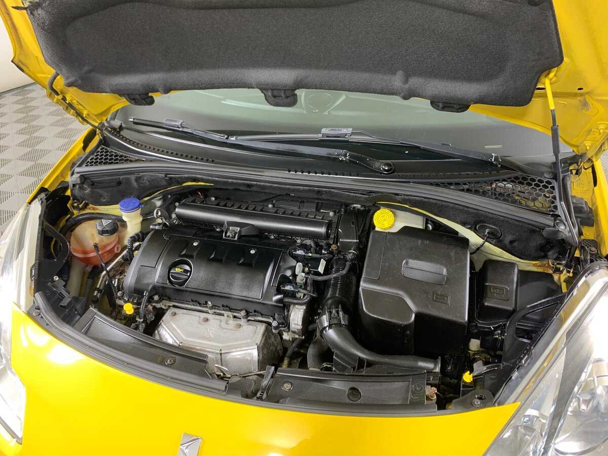 Citroen DS3 с пробегом — 2010 год. Фото: #10