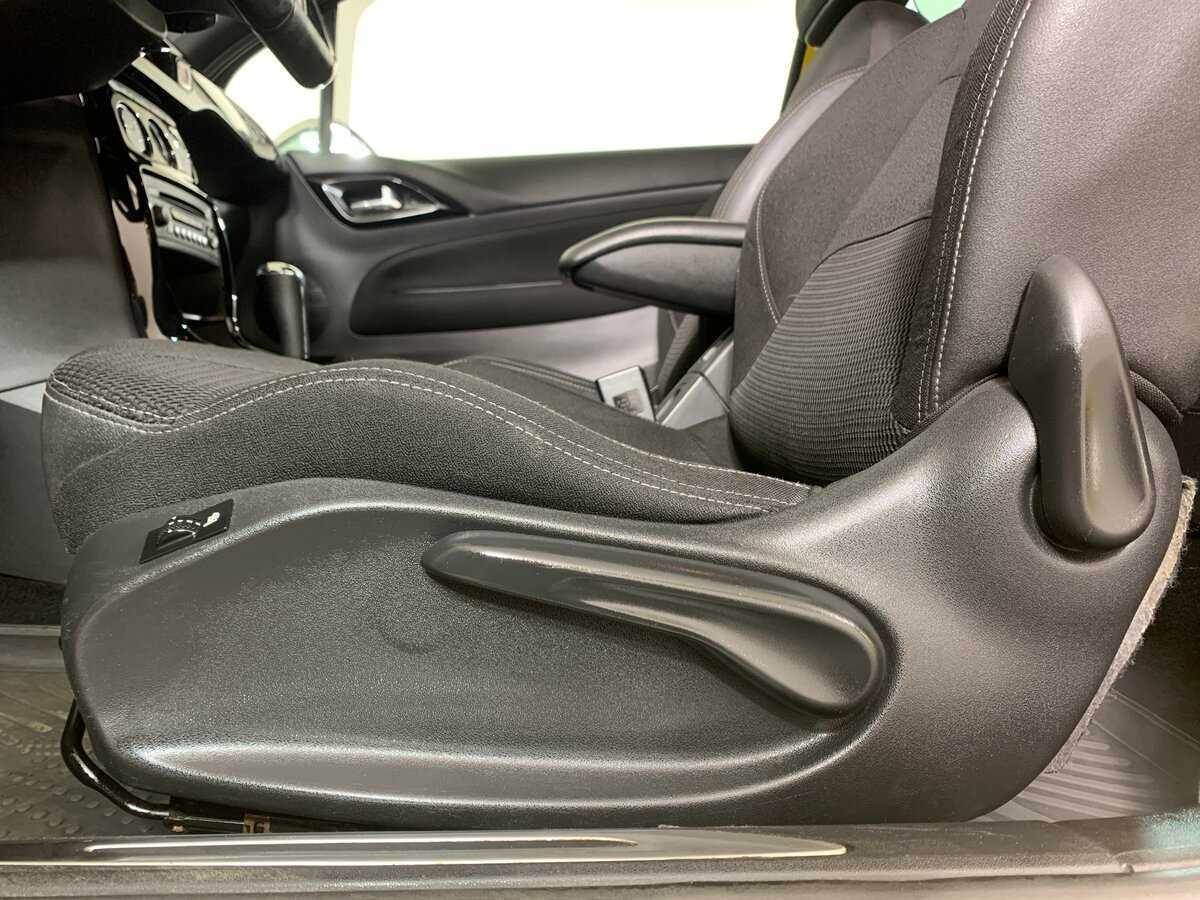 Citroen DS3 с пробегом — 2010 год. Фото: #16