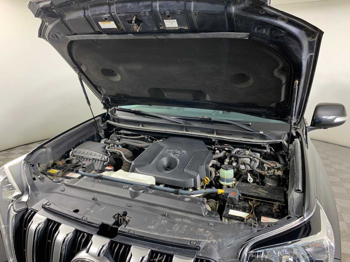 Toyota Land Cruiser Prado с пробегом — 2015 год. Фото: #10