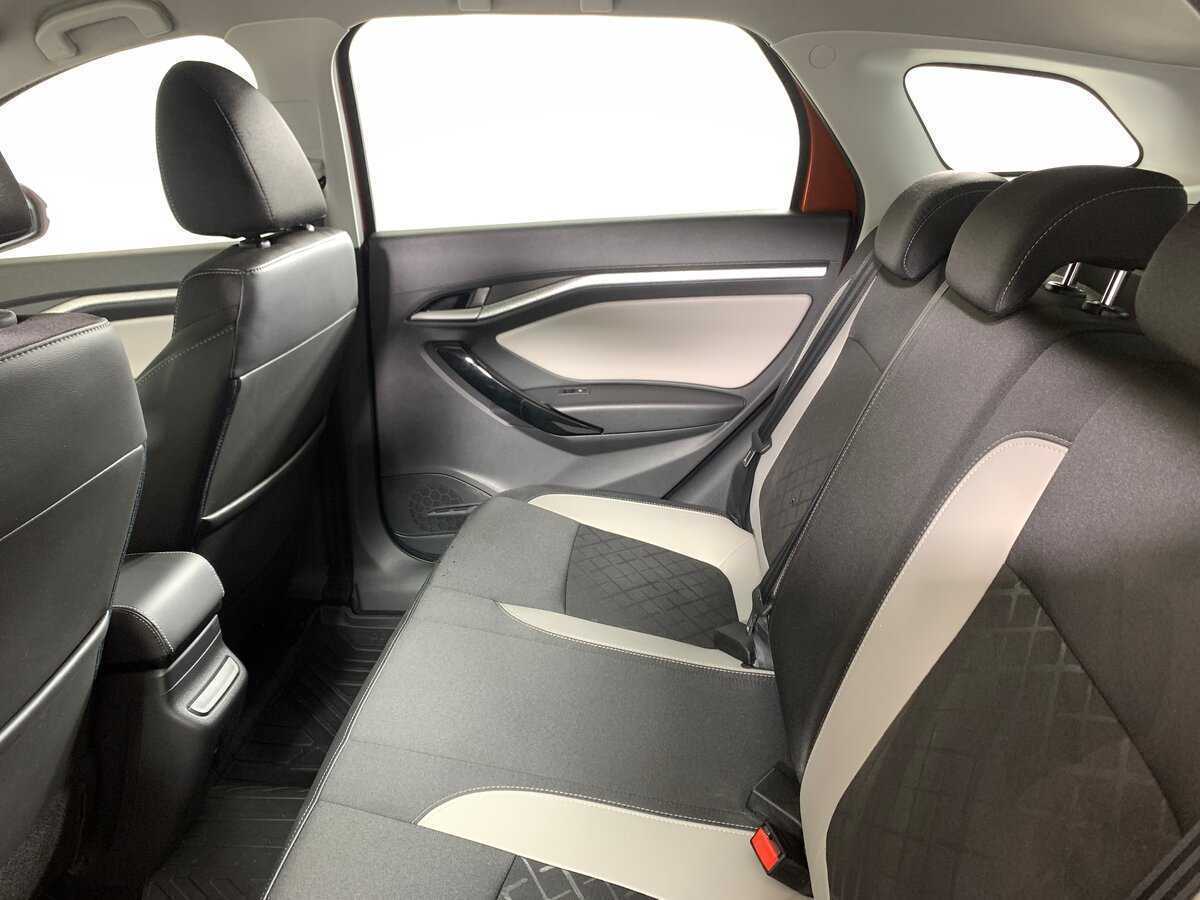 Lada (ВАЗ) Vesta с пробегом — 2021 год. Фото: #18