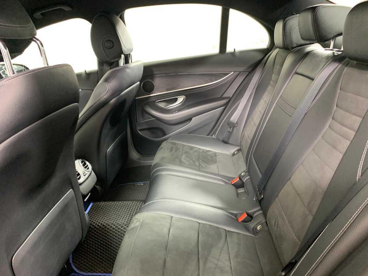 Mercedes-Benz E-Класс с пробегом — 2020 год. Фото: #18