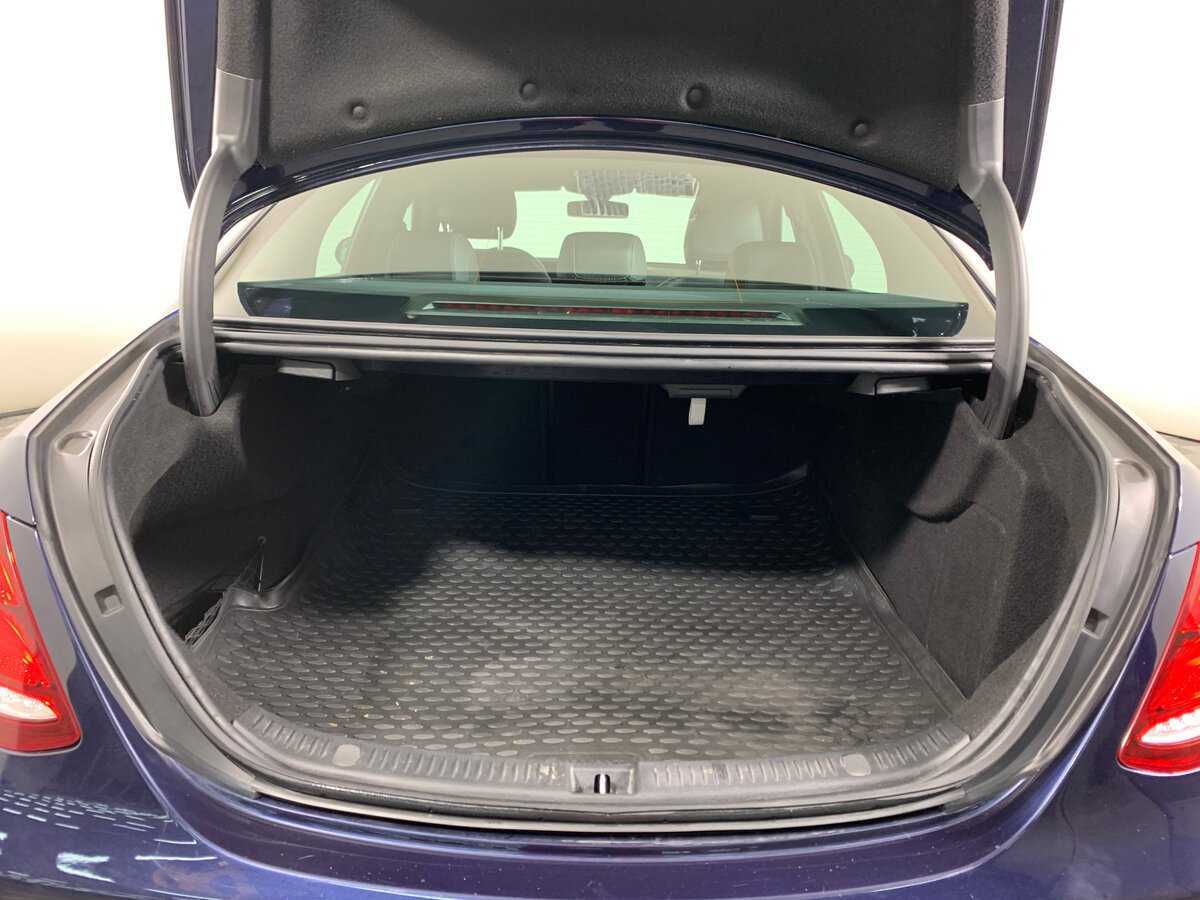 Mercedes-Benz E-Класс с пробегом — 2020 год. Фото: #19