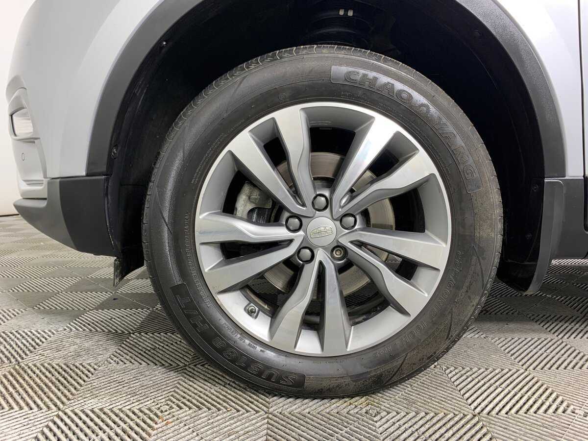 Geely Atlas с пробегом — 2021 год. Фото: #8