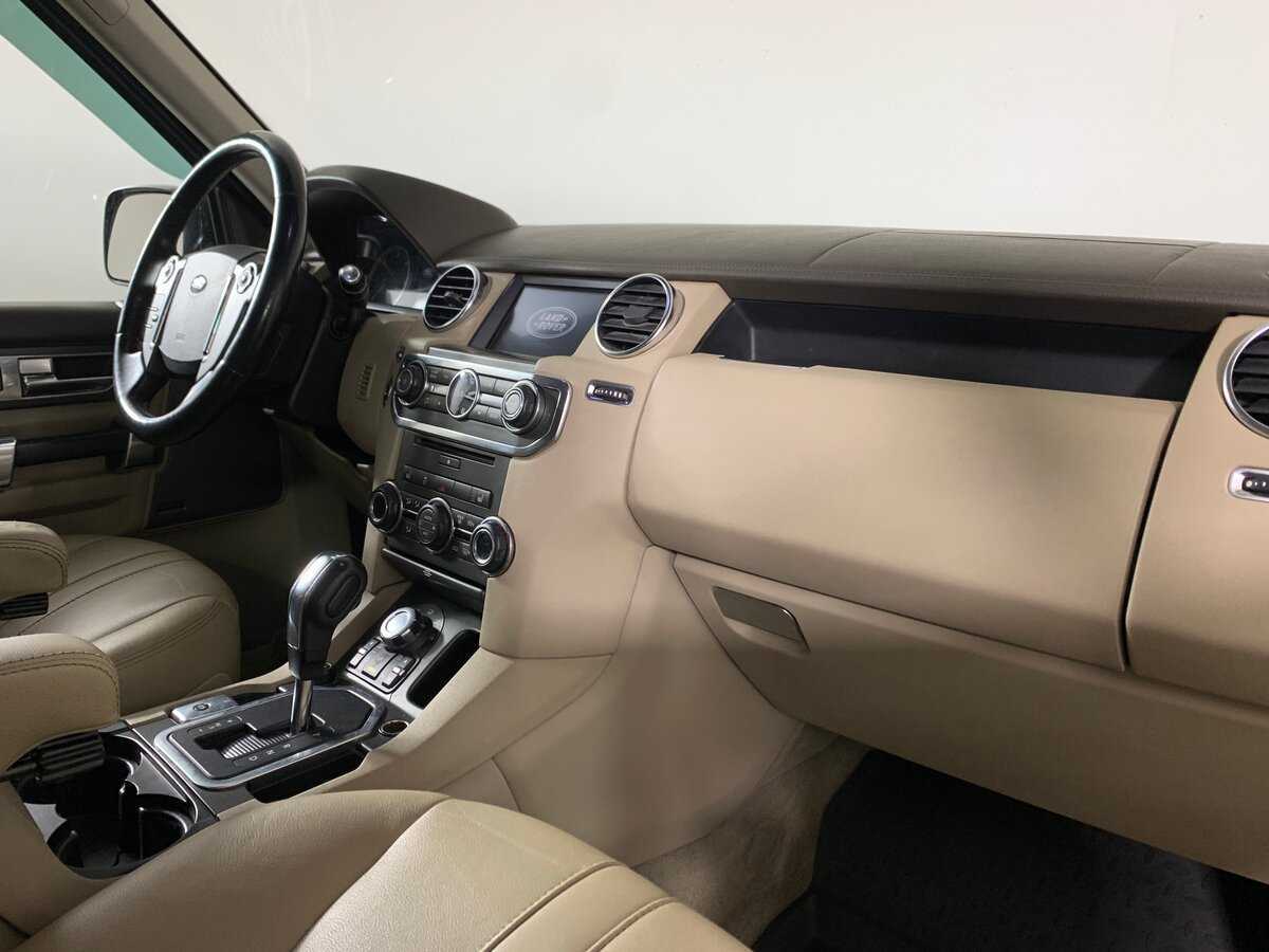 Land Rover Discovery с пробегом — 2012 год. Фото: #13