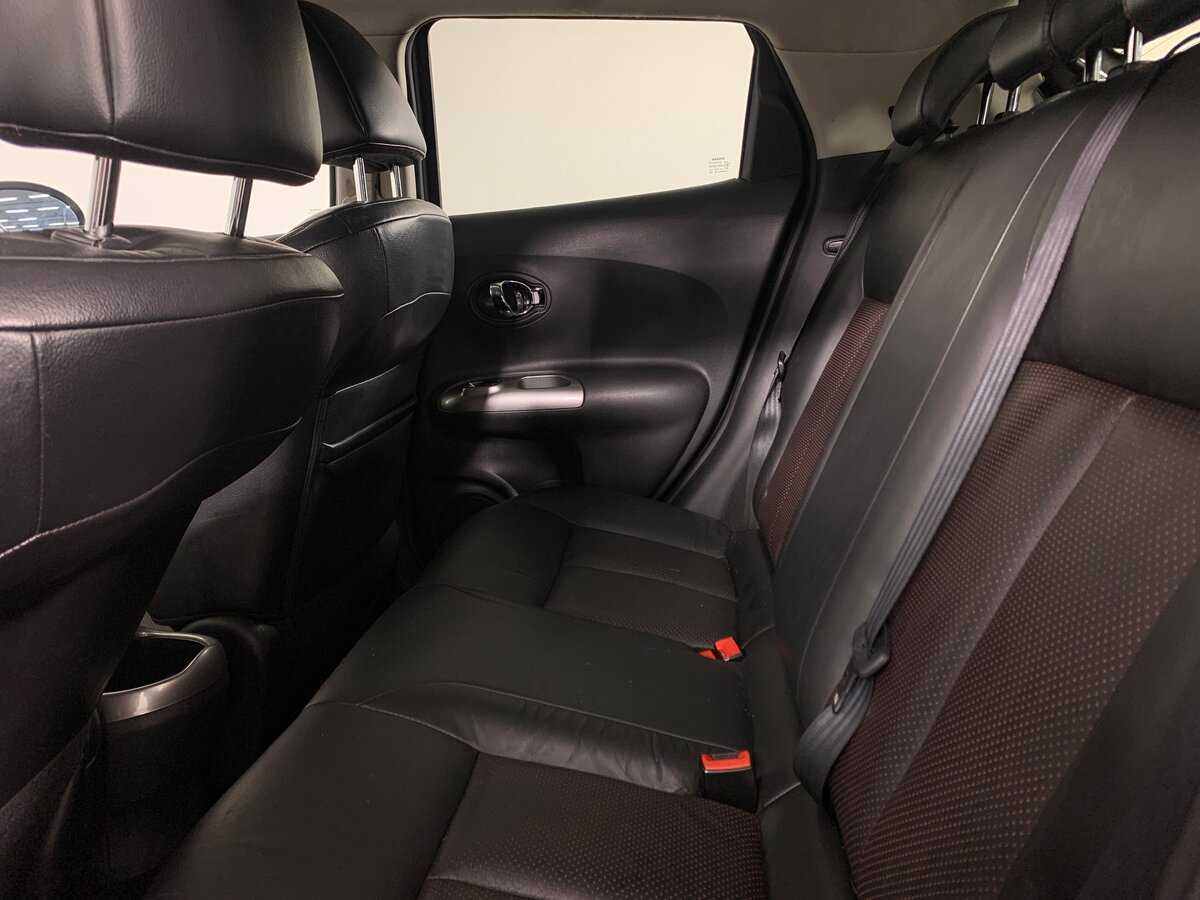 Nissan Juke с пробегом — 2011 год. Фото: #17