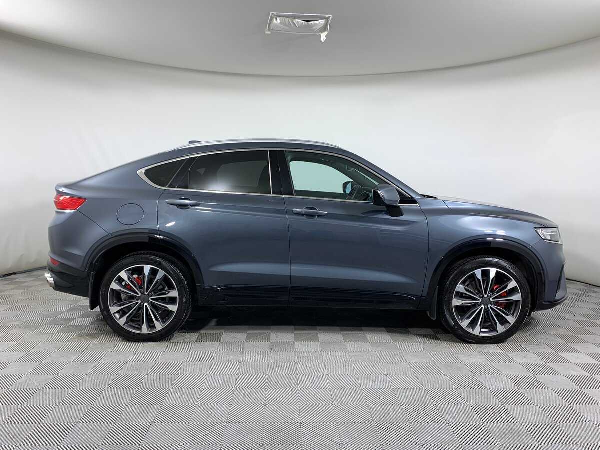 Geely Tugella с пробегом — 2023 год. Фото: #3