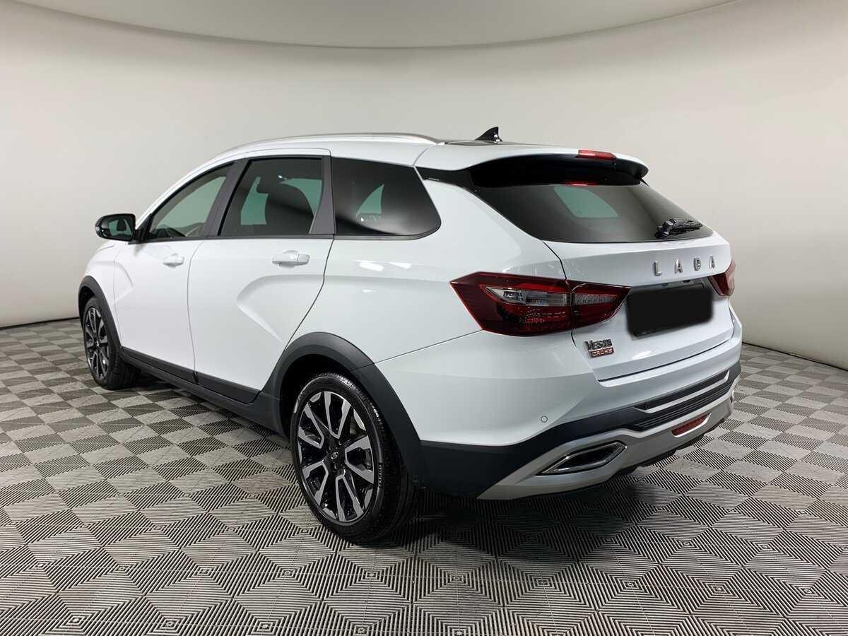 Lada (ВАЗ) Vesta с пробегом — 2024 год. Фото: #6