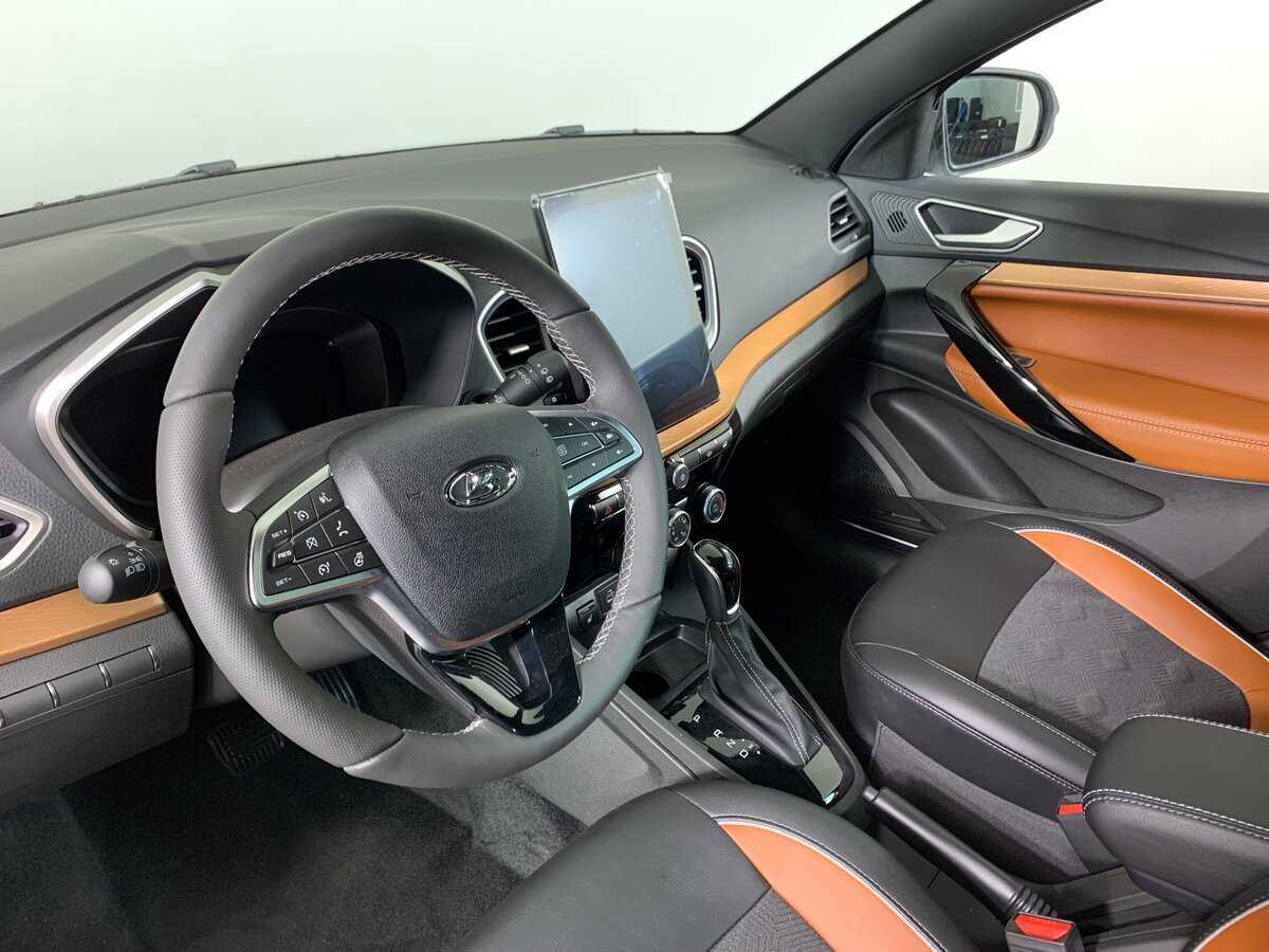 Lada (ВАЗ) Vesta с пробегом — 2024 год. Фото: #11