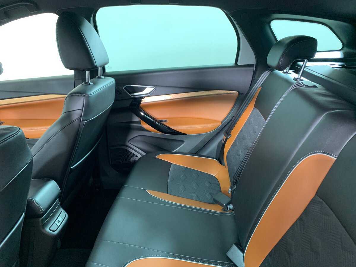 Lada (ВАЗ) Vesta с пробегом — 2024 год. Фото: #18