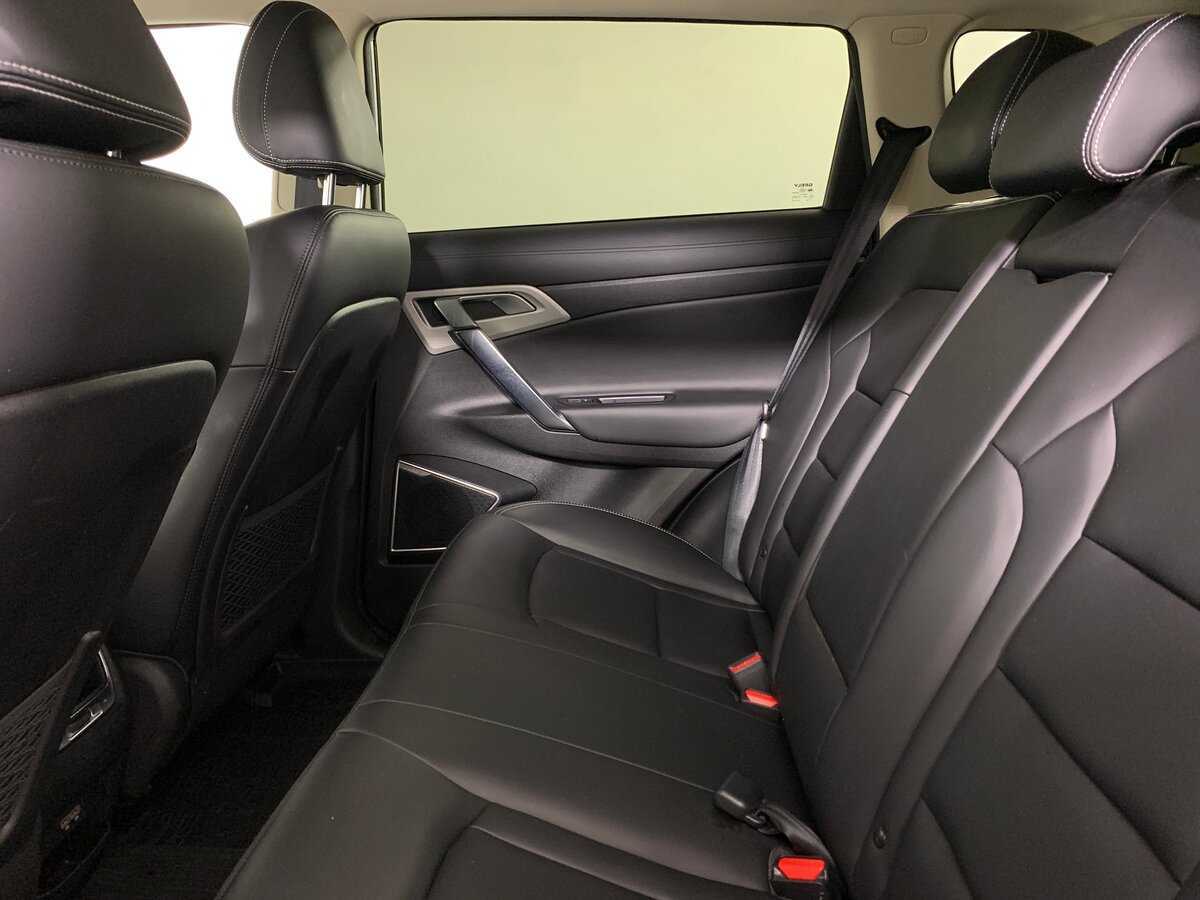 Geely Atlas с пробегом — 2021 год. Фото: #18