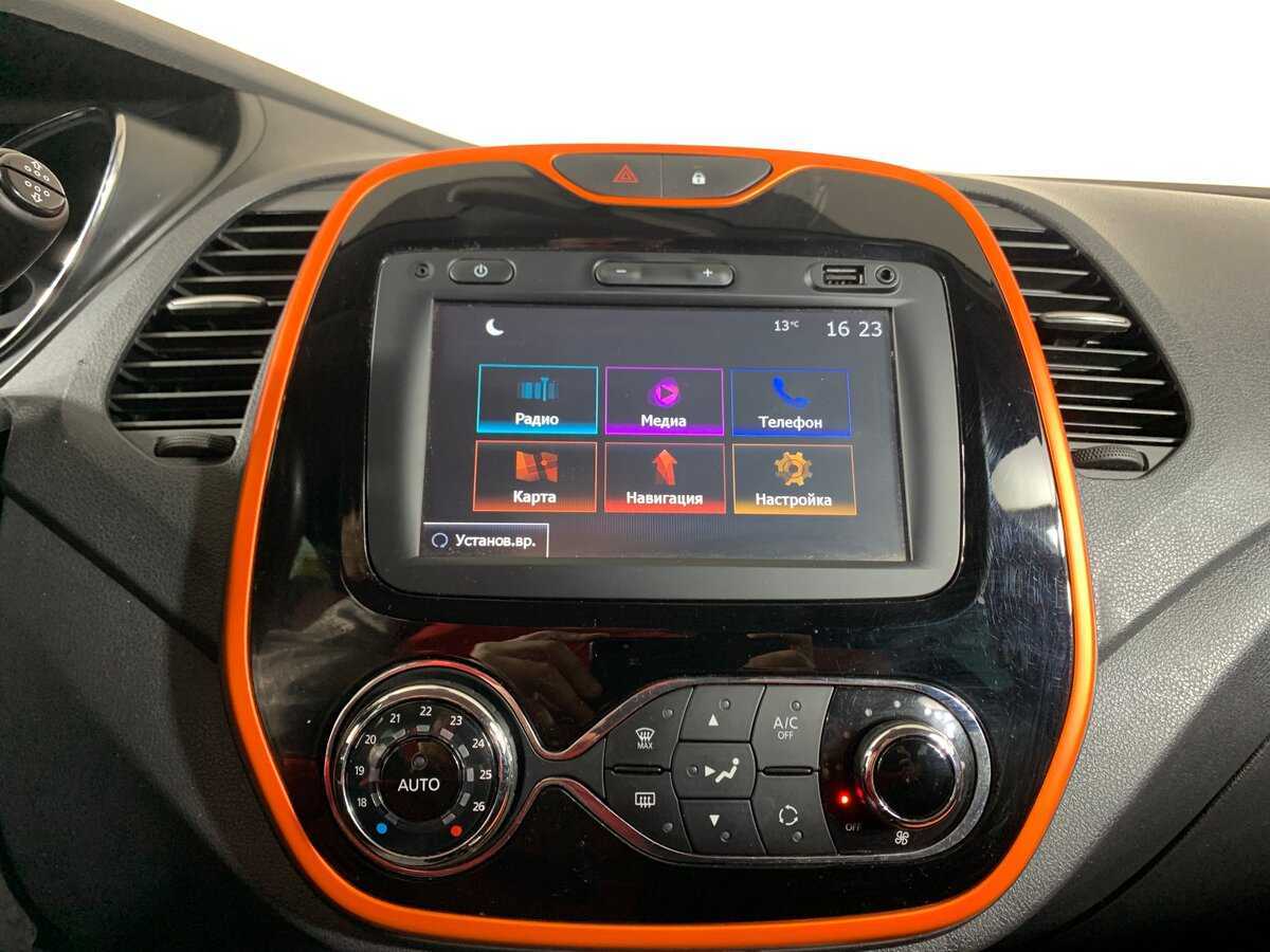 Renault Kaptur с пробегом — 2016 год. Фото: #15