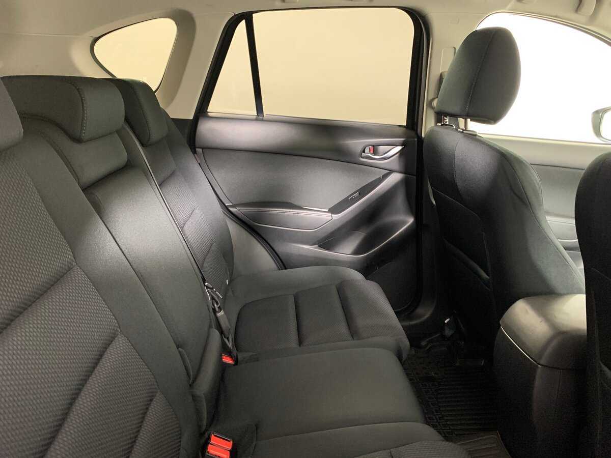 Mazda CX-5 с пробегом — 2015 год. Фото: #17