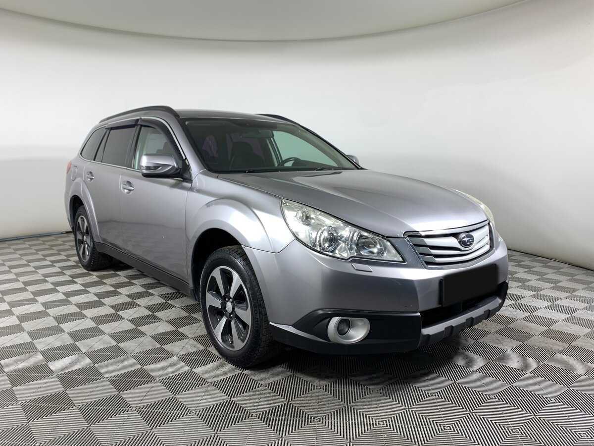 Subaru Outback с пробегом — 2010 год. Фото: #2