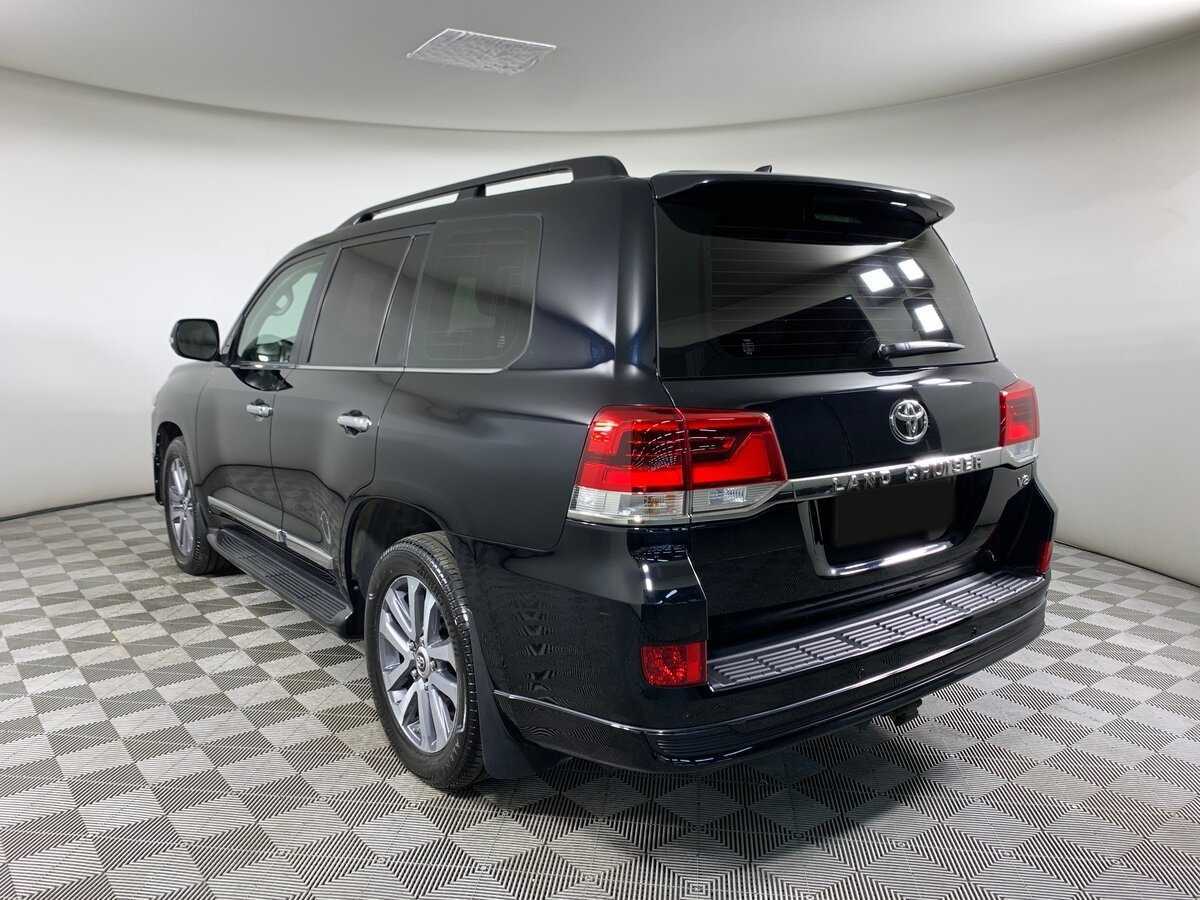 Toyota Land Cruiser с пробегом — 2018 год. Фото: #6