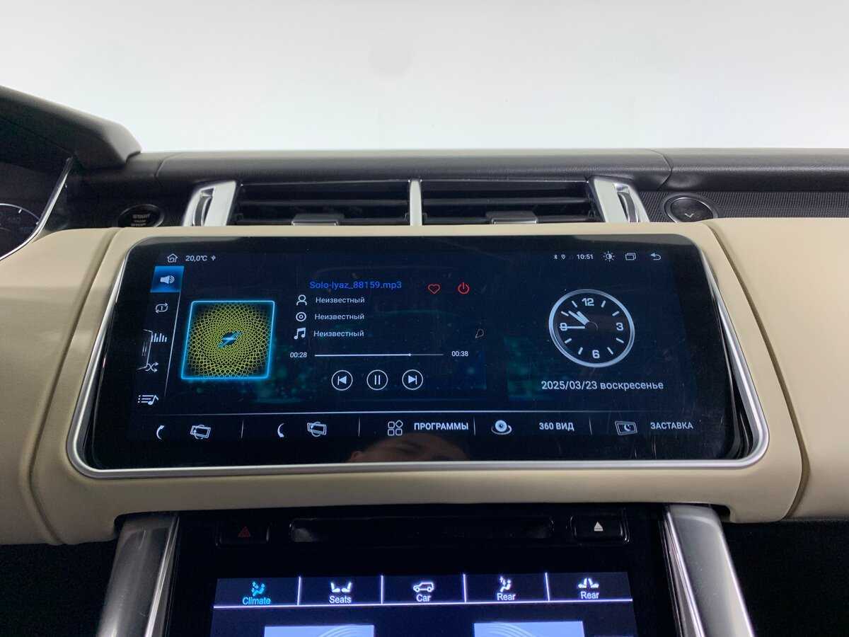 Land Rover Range Rover Sport с пробегом — 2013 год. Фото: #12